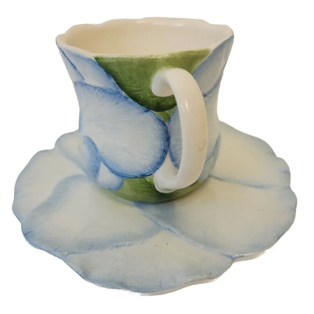 Vintage 1994 Heart & Home Desgns Blue Tulip Design Teacup And Saucer